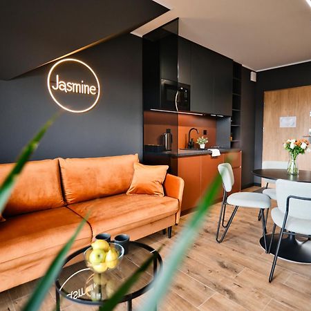 Jasmine By Housine Lejlighedshotel Zator Eksteriør billede
